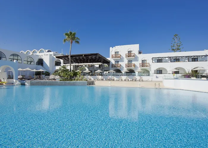 Oceanis Beach & Spa Resort